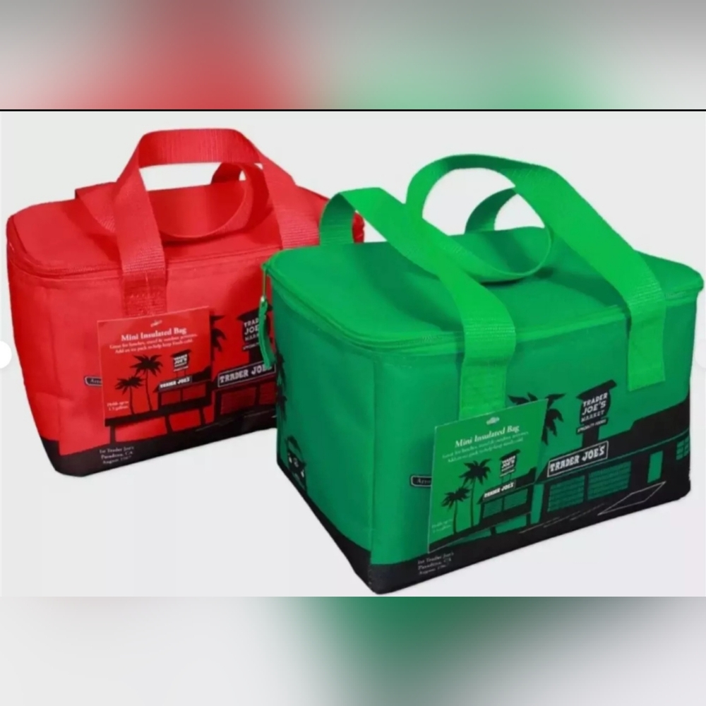 NWT Trader Joe's MINI Insulated Bag Set of 2 - Red & Green Holiday edition 2024